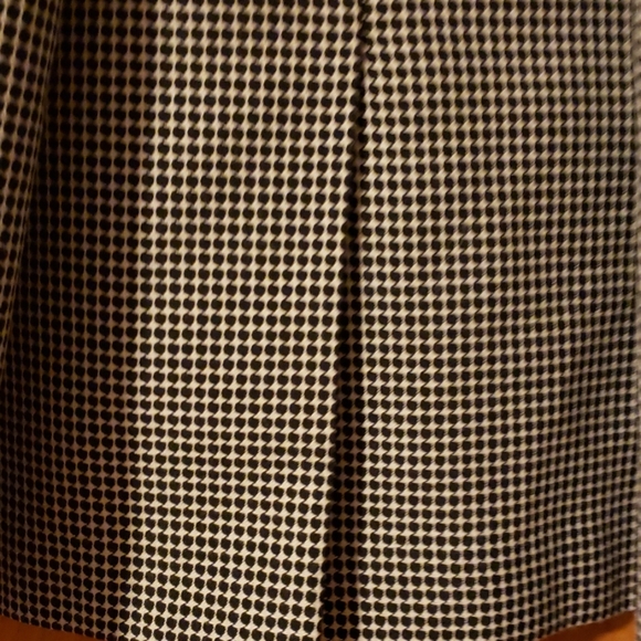 COPY - Pencil Skirt - Picture 2 of 8